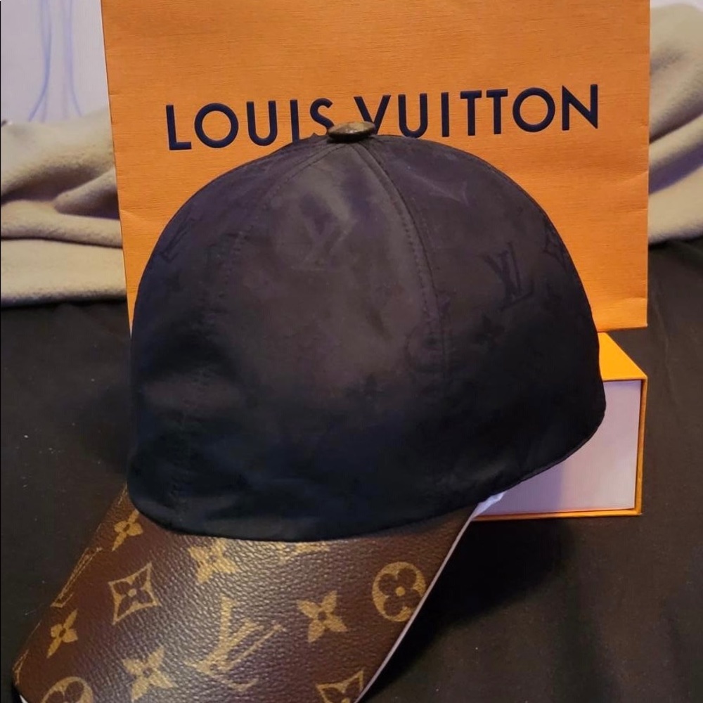 Louis Vuitton Black Monogram Cap